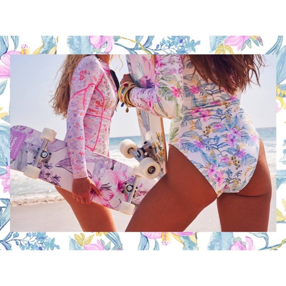 ISO LoveShackFancy x Hurley Collaboration - Picture 4 of 16